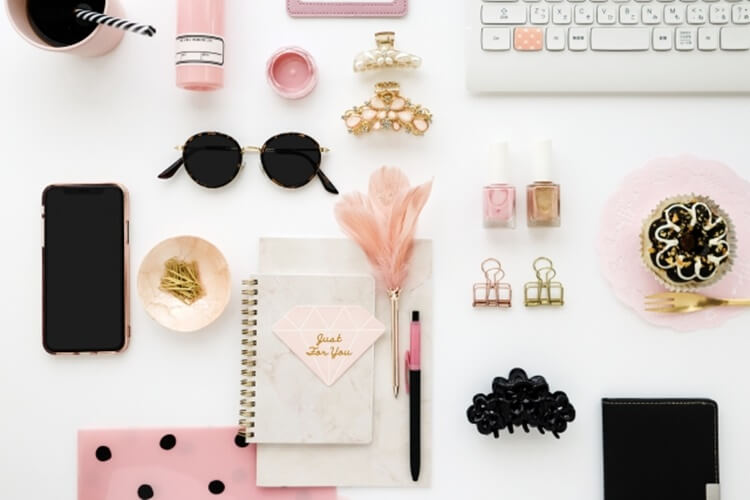 就活写真のメイクは普段の就活メイクと違うの 違い 注意点 メイク方法を解説 おすすめの写真スタジオが見つかる写真館アワード