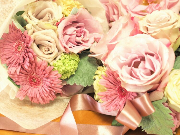 フォトウェディングのブーケは決まった？種類・色・お花・衣装から選ぶ
