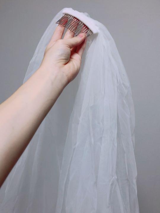 花嫁の憧れ“ウェディングベール”の意味・種類・デザイン・付け方・位置をまるっと解説27