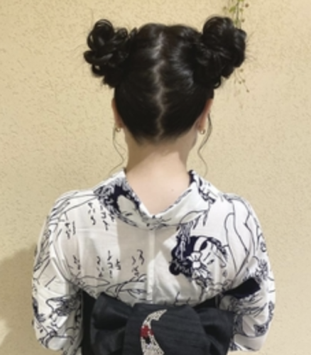 卒業袴写真はアップスタイル！簡単ヘアセット方法＆人気髪飾りを紹介3