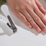 新郎もネイル？フォトウェディングのための爪のお手入れ方法を紹介