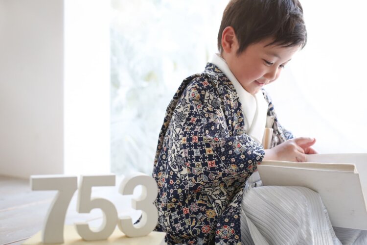 5歳のバースデーフォト用の服装は決まった？おしゃれな服装アイデアをご紹介_06