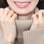 婚活写真に適したニットの選び方とは？おすすめのボトムスも紹介！