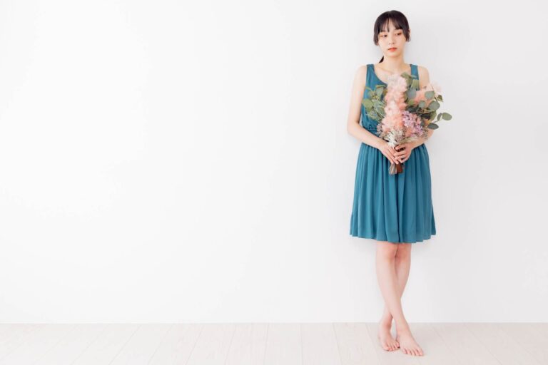 婚活写真にぴったりのワンピースを紹介!選び方やおすすめのポーズも