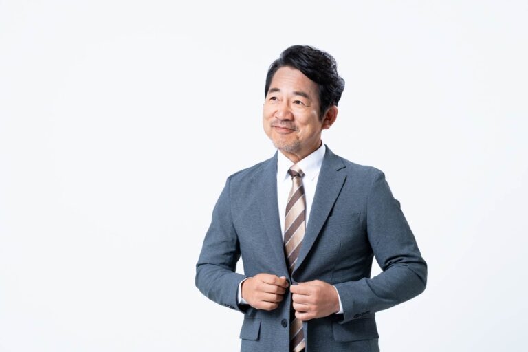女性ウケ抜群!男性の婚活写真におすすめのポージングを詳しく解説!