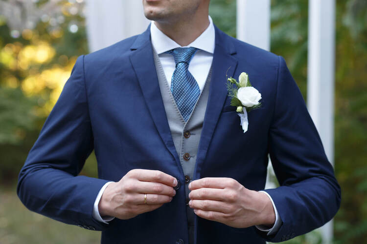 30代男性の婚活写真は何を着る?適した服装やブランドを紹介1