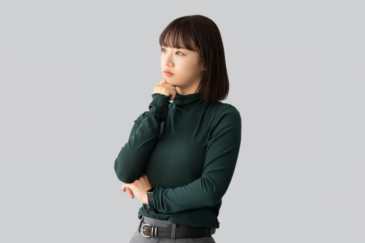 第一印象を決める!女性の婚活写真に適したポージングを詳しく解説1
