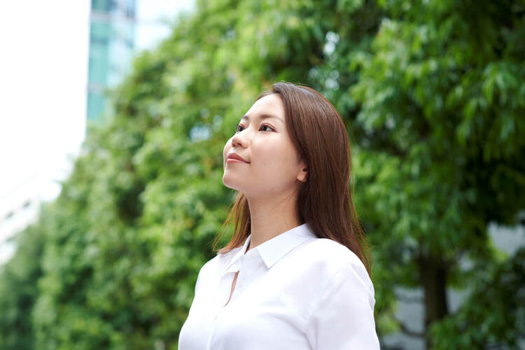 男性にウケる婚活写真を撮りたい方必見！女性におすすめの髪型やメイクを紹介3