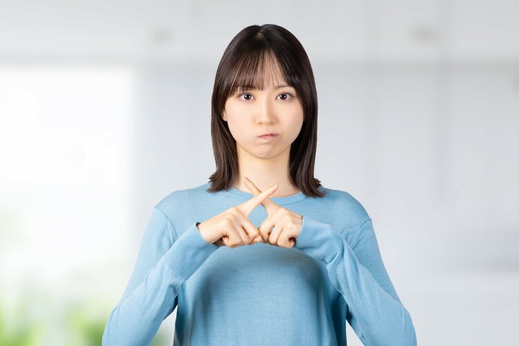 女性の婚活写真に適した服装はコレ！選び方やコーディネート例も紹介3