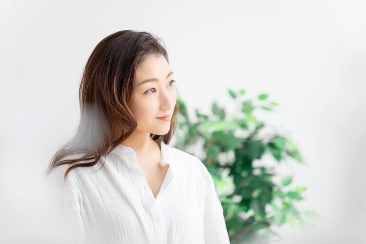 30代女性の婚活写真は大人な女性感をアピール!おすすめの服装を紹介3