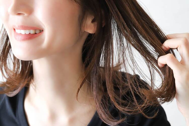 30代女性|成婚率を上げる婚活写真の撮り方は?服装やポーズを紹介5