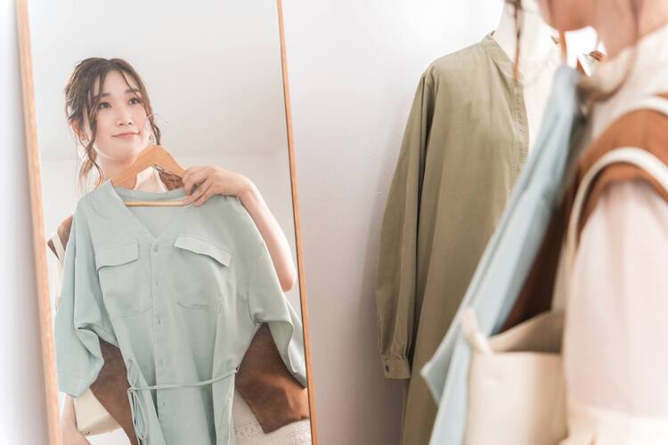 婚活写真の勝負服はどこで買う?価格帯別におすすめブランドを紹介!5