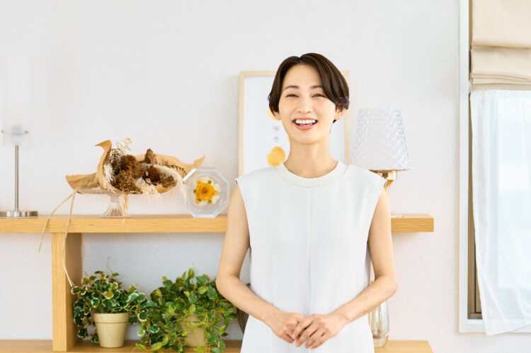 40代女性|異性にウケる婚活写真の撮り方は?メイクやポーズを紹介アイキャッチ