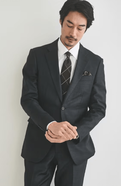 40代男性の婚活写真は落ち着きと清潔感がカギ！おすすめの服装を紹介1-1