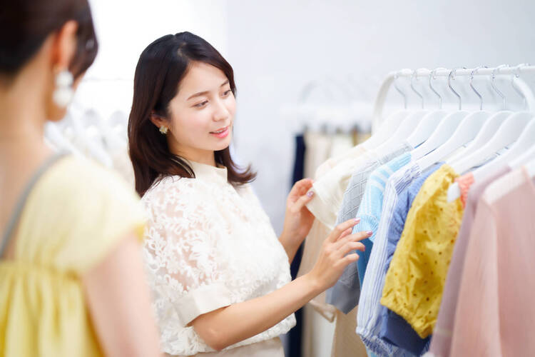婚活写真は半袖が主流ってほんと？男女別におすすめの服を紹介3