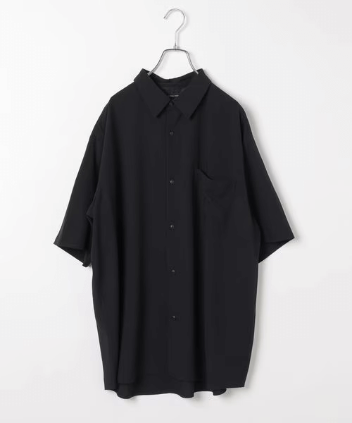 婚活写真は半袖が主流ってほんと？男女別におすすめの服を紹介5