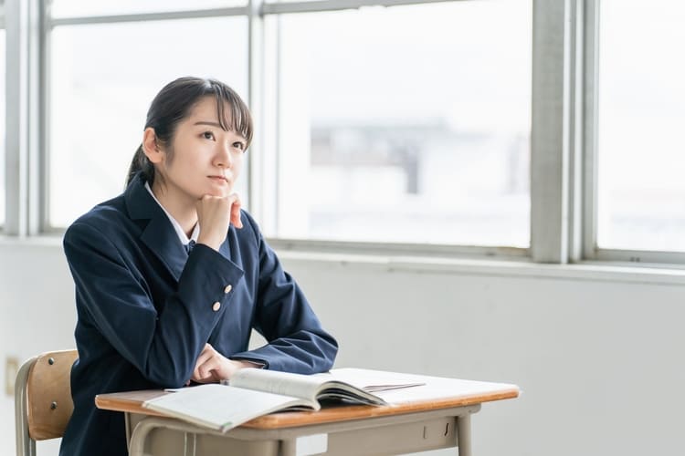 中学受験写真の服装は「制服」でOK！着こなし方の注意点1