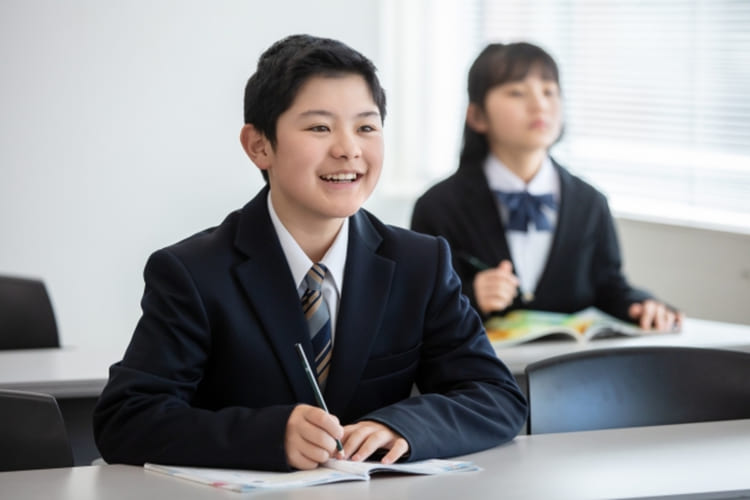 中学受験写真を普段着で撮るなら選び方が重要！フォーマルにするコツ2