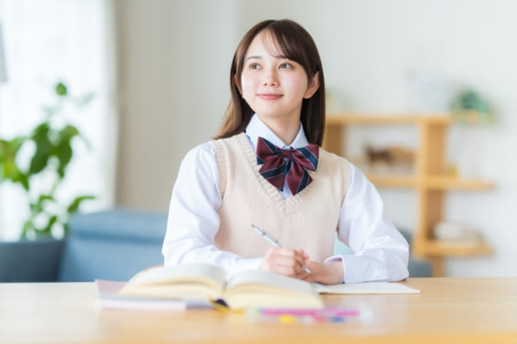 高校受験写真に適した「前髪」とは?男女別におすすめを紹介4