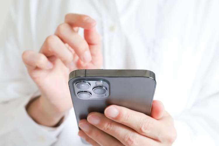 「アプリ」で大学受験写真を撮るのはあり?撮る時の注意点も紹介6