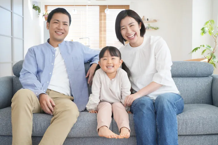 お受験用の家族写真の撮影方法解説！親も兄弟姉妹も服装髪型を紹介13