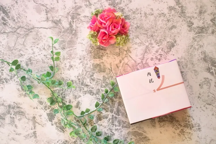 親戚からの初節句のお祝いには何をお返しする？内祝いを贈るポイントも解説4