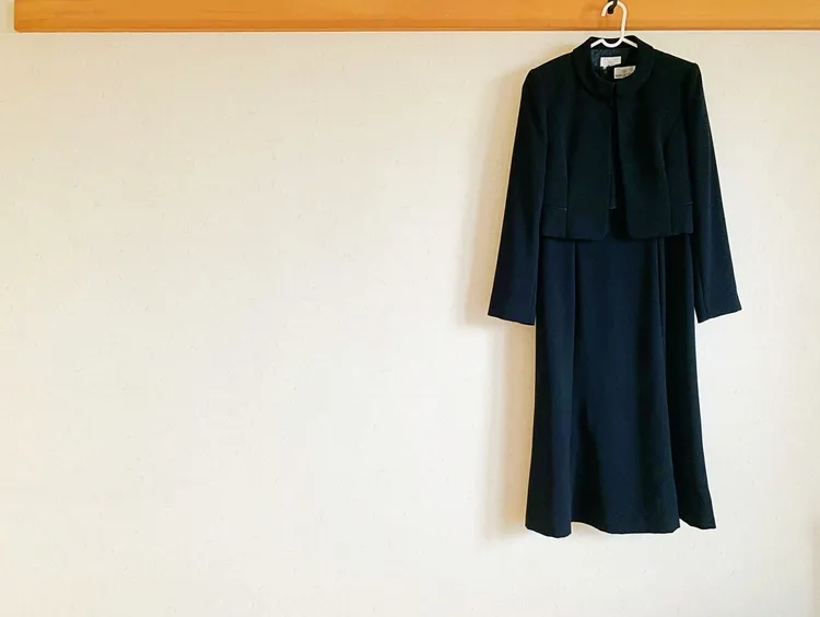 パパママ必見！お受験写真に適した親の服装や髪型とは？身だしなみ解説7