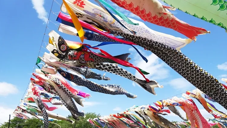 男の子の初節句は何をする？おすすめの祝い方や兜の準備について解説！6