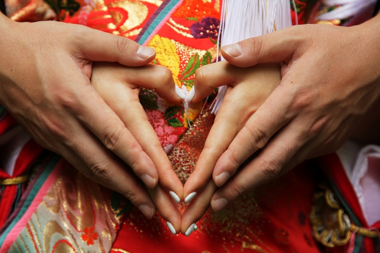 和装でマタニティフォトは撮れる？注意点やおすすめのコーデを紹介！10