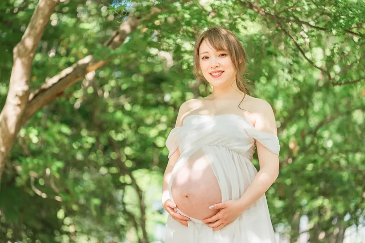 マタニティフォトの衣装とは？おすすめ衣装やコーデを紹介16