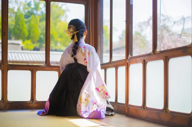 女の子の十三参りは袴で可愛く！袴の種類やおすすめの小物まで解説2