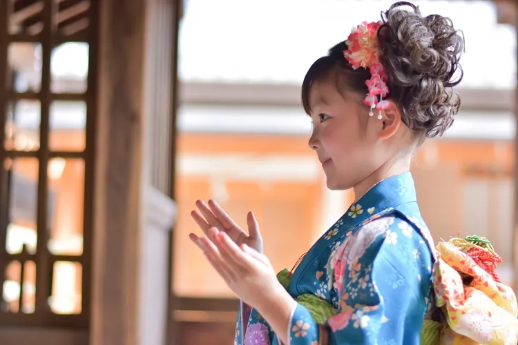 女の子の十三参り写真は髪型にもこだわって撮影しよう！おすすめの髪型や撮影方法も解説5