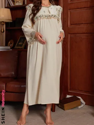 マタニティフォトはドレスで撮影がおすすめ！おすすめドレス紹介12