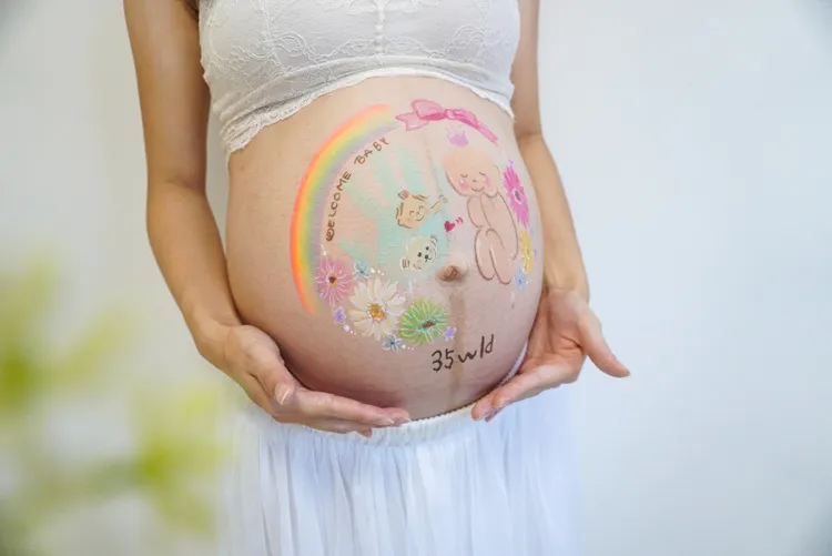 マタニティフォトのブラは何を選べばいい？種類や注意点を解説4