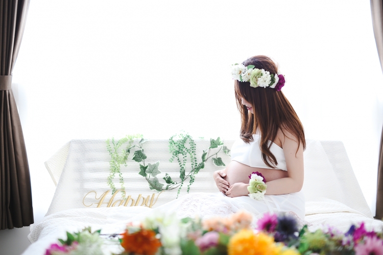 マタニティフォトを安く撮りたい！撮影相場や安く撮る方法を紹介2