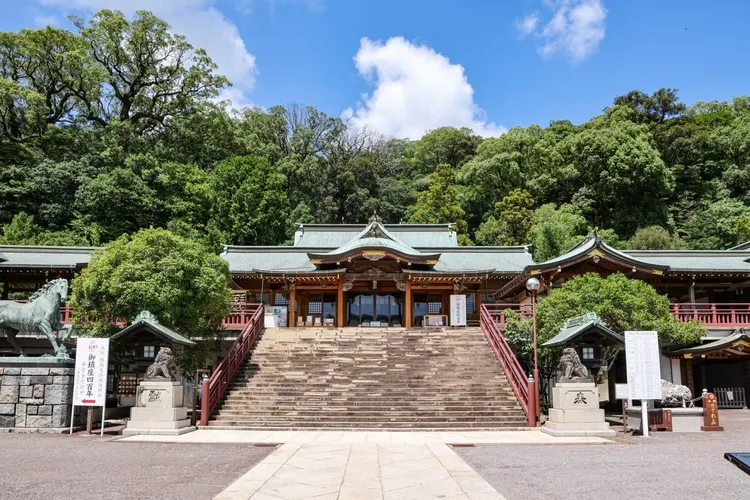 お宮参り写真はどこで撮るのが正解？場所別の撮影方法や金額相場を解説2