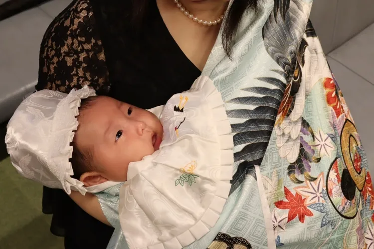 お宮参り写真を自宅で撮る時のコツは？注意点やアイデア集を紹介！4