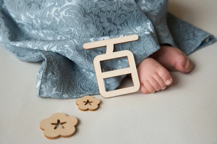 お宮参りとお食い初めの写真って同時に撮れる？スムーズな撮影のための準備物2