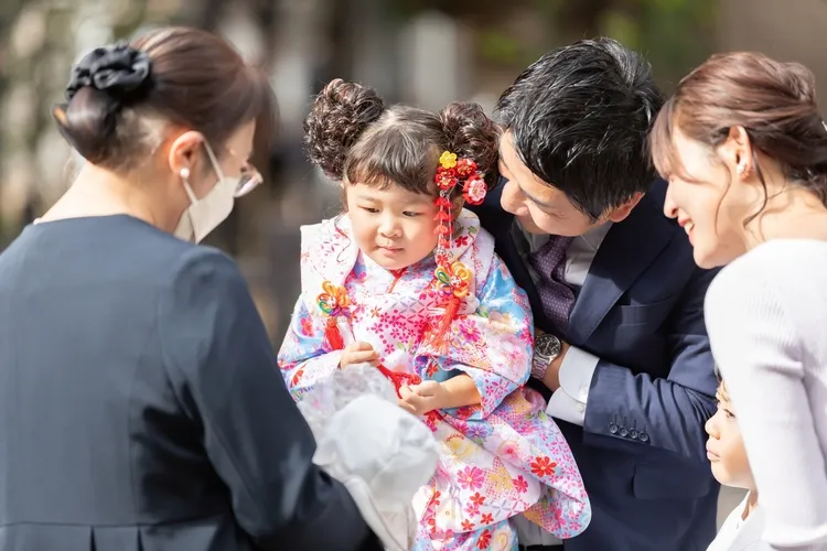赤ちゃんのお宮参りときょうだいの七五三って同時撮影できる？撮影可能なスタジオ紹介11